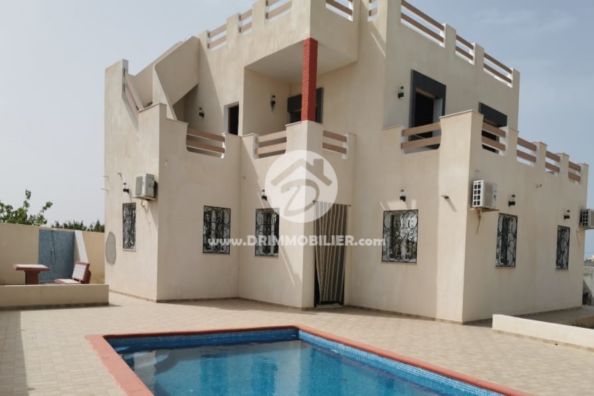 L329 -                            Vente
                           Villa avec piscine Djerba