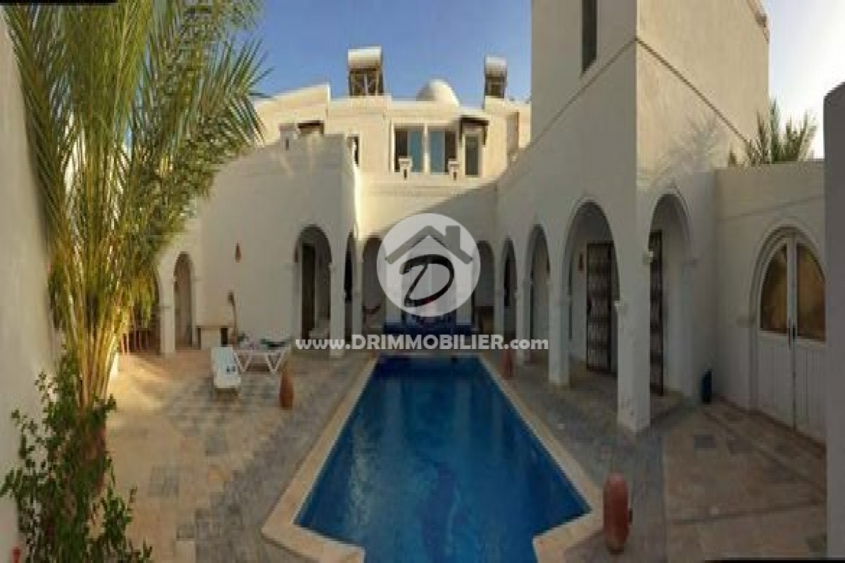 V203 -   VIP Villa Djerba