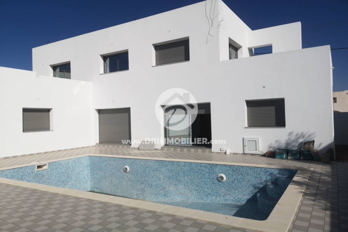 V353 -                            Vente
                           Villa avec piscine Djerba