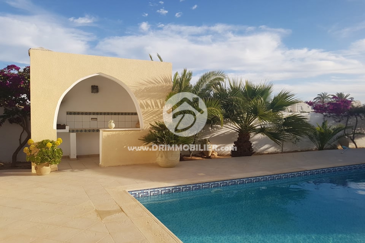V375 -   Villa avec piscine Djerba