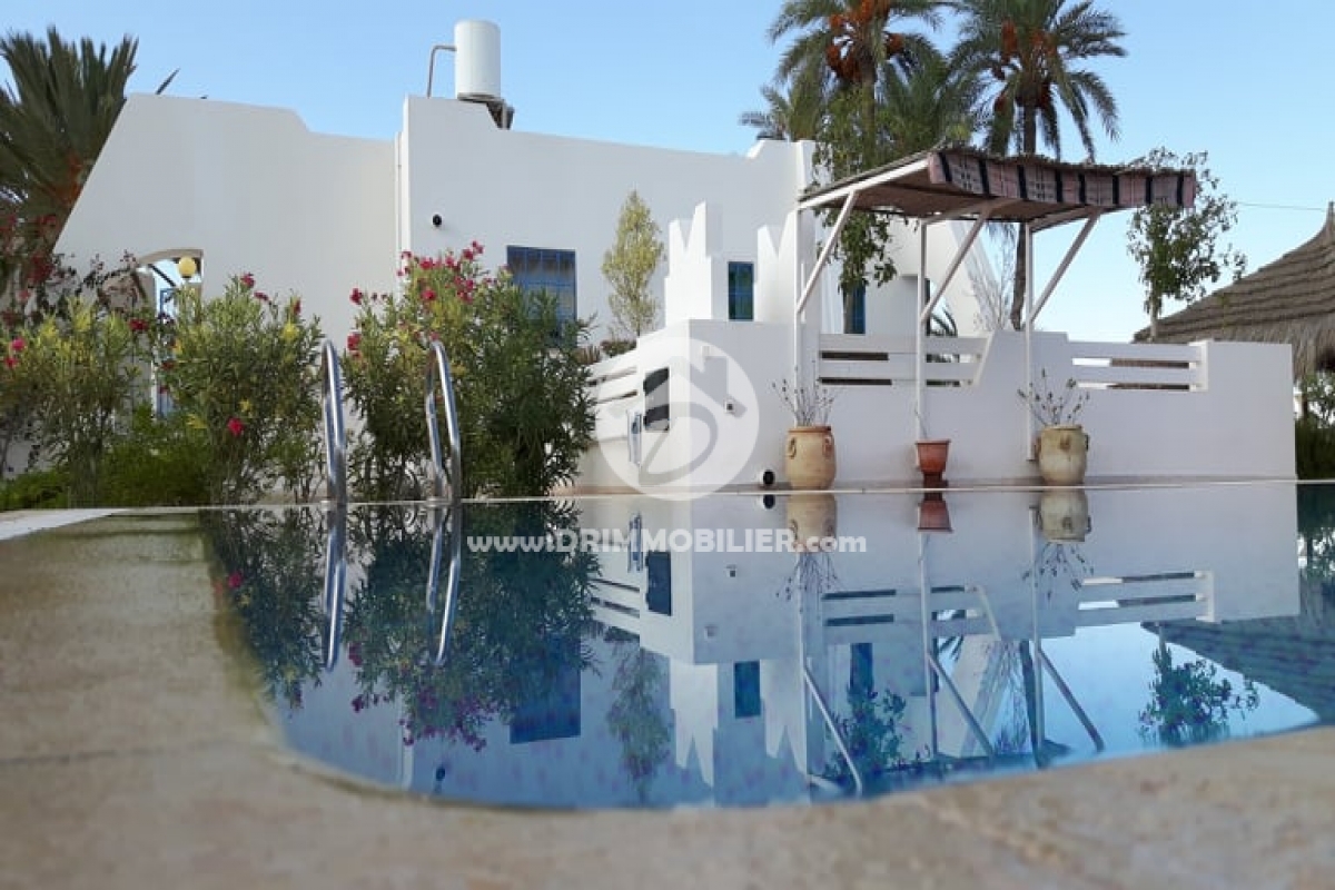 V500 -   Villa avec piscine Djerba