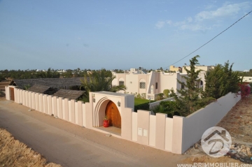 L166 -                            Vente
                           Villa avec piscine Djerba
