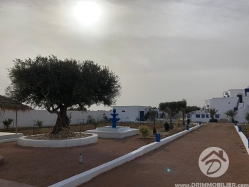 V253 -                            Vente
                           Villa avec piscine Djerba