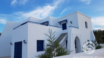 V268 -                            Vente
                           Villa avec piscine Djerba