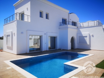 V370 -                            Vente
                           Villa avec piscine Djerba
