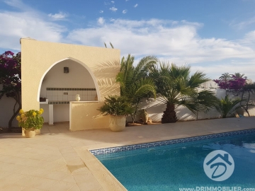 V375 -                            Vente
                           Villa avec piscine Djerba