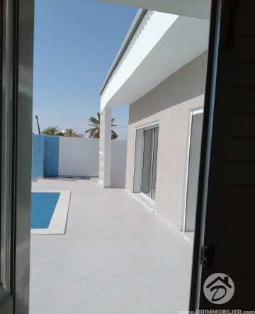 V439 -                            Vente
                           Villa avec piscine Djerba