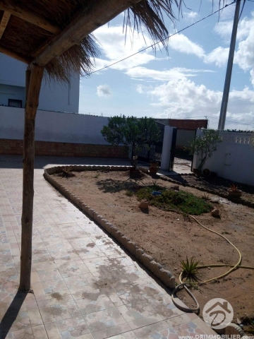 V450 -                            Vente
                           Villa avec piscine Djerba