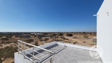 V564 -                            بيع
                           Villa avec piscine Djerba