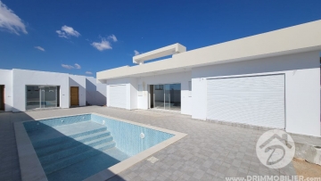 V567 -                            Sale
                           Villa avec piscine Djerba