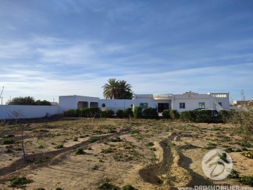 V598 -                            Sale
                           Villa avec piscine Djerba