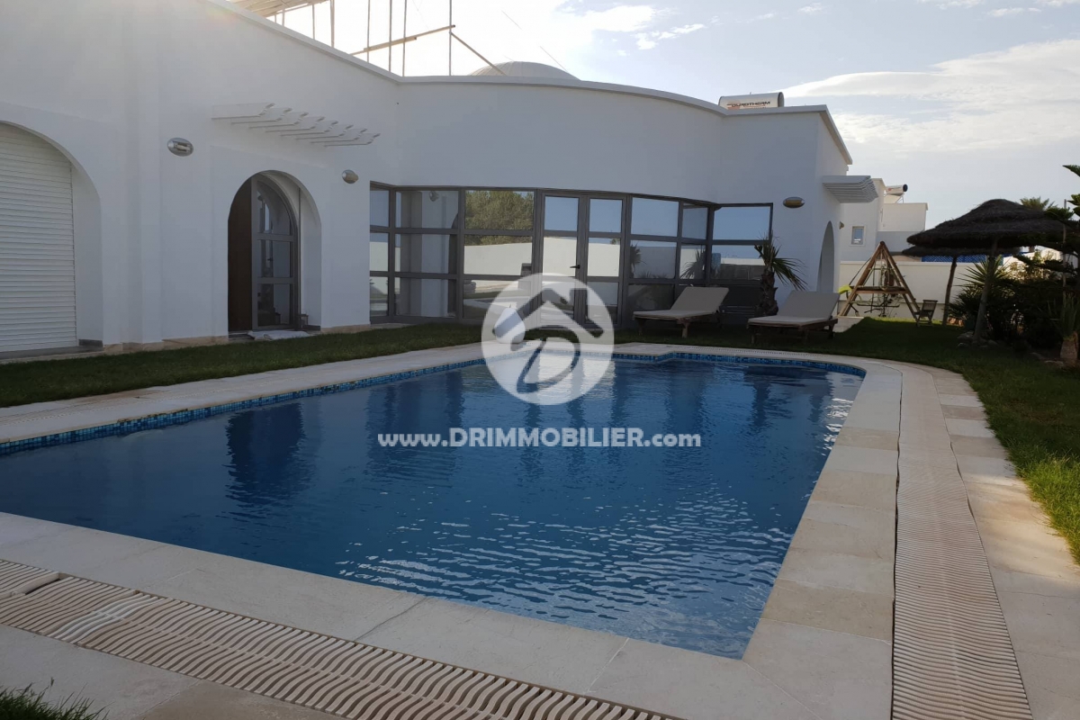 L171 -                            Vente
                           Villa avec piscine Djerba
