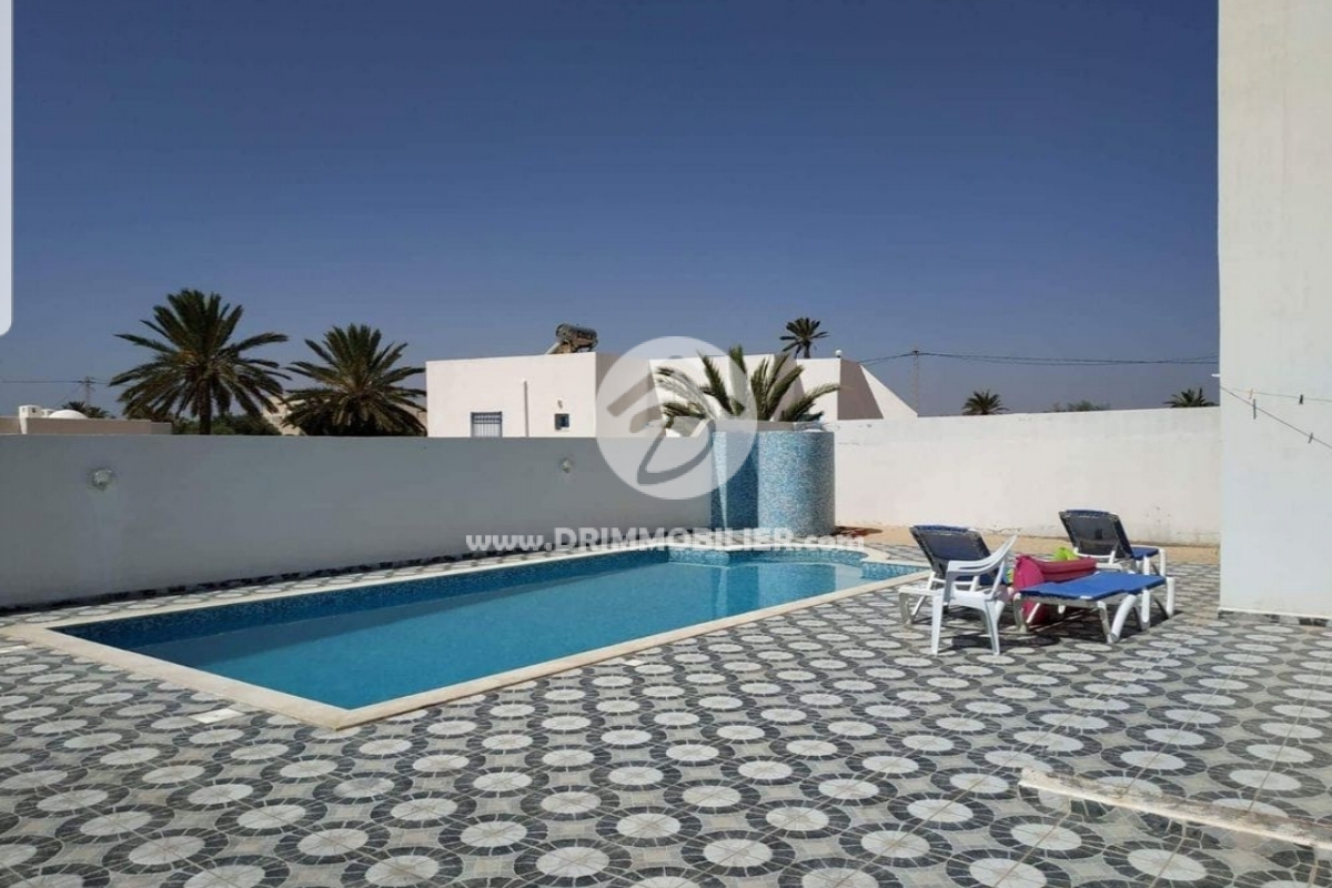 L243 -                            Vente
                           Villa avec piscine Djerba