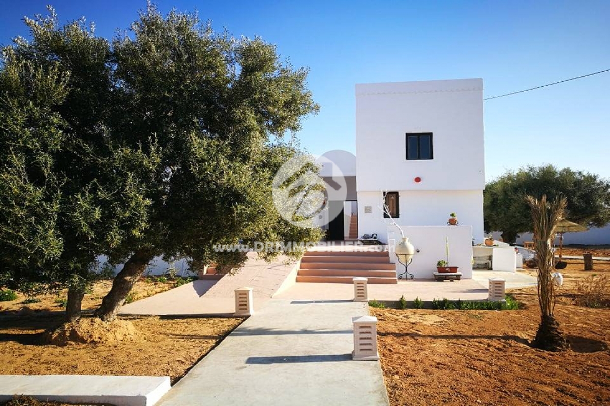 L246 -   Villa Meublé Djerba