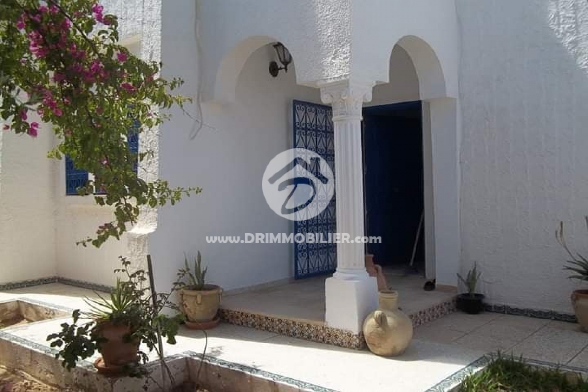 L293 -   Villa Meublé Djerba