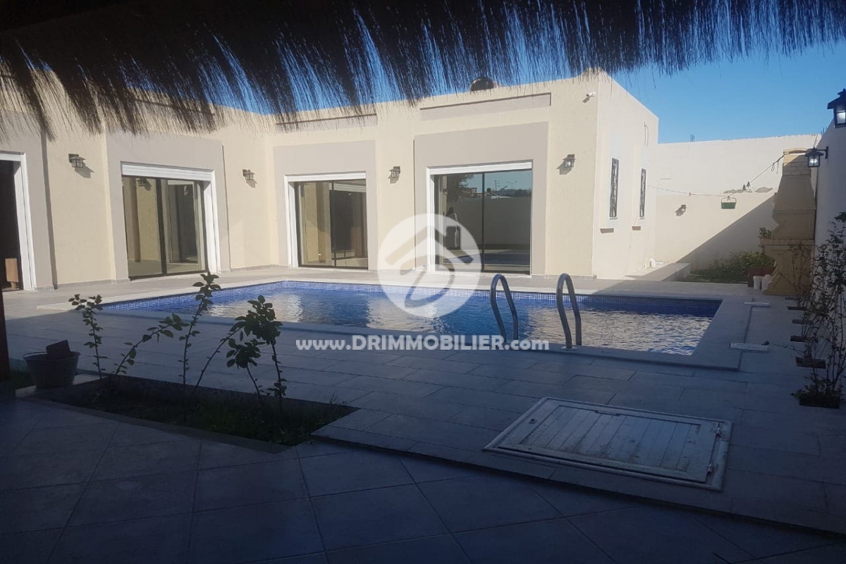 L315 -                            Koupit
                           Villa avec piscine Djerba