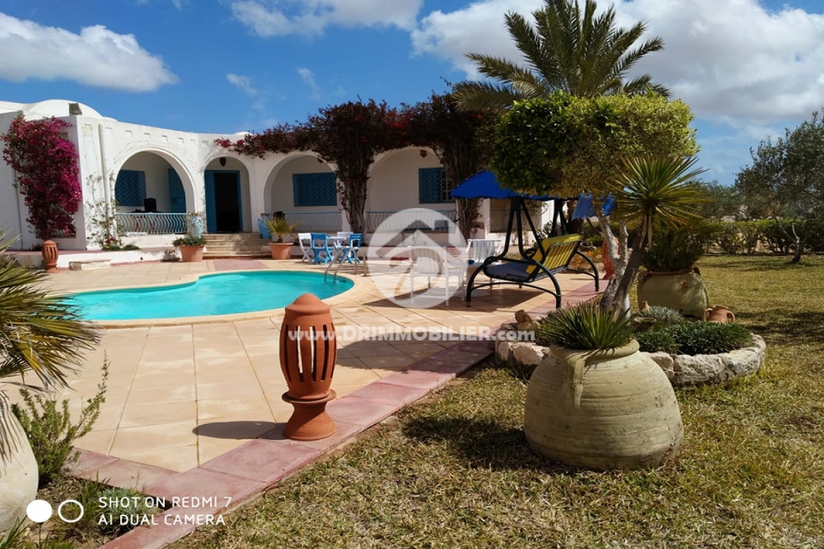 L320 -                            Vente
                           Villa avec piscine Djerba