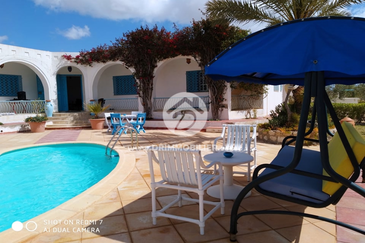 L320 -   Villa avec piscine Djerba