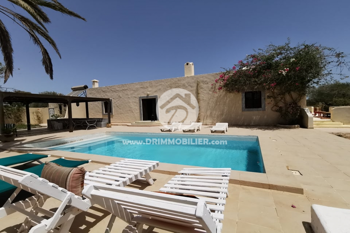 L334 -                            Sale
                           Houch Djerbien Djerba