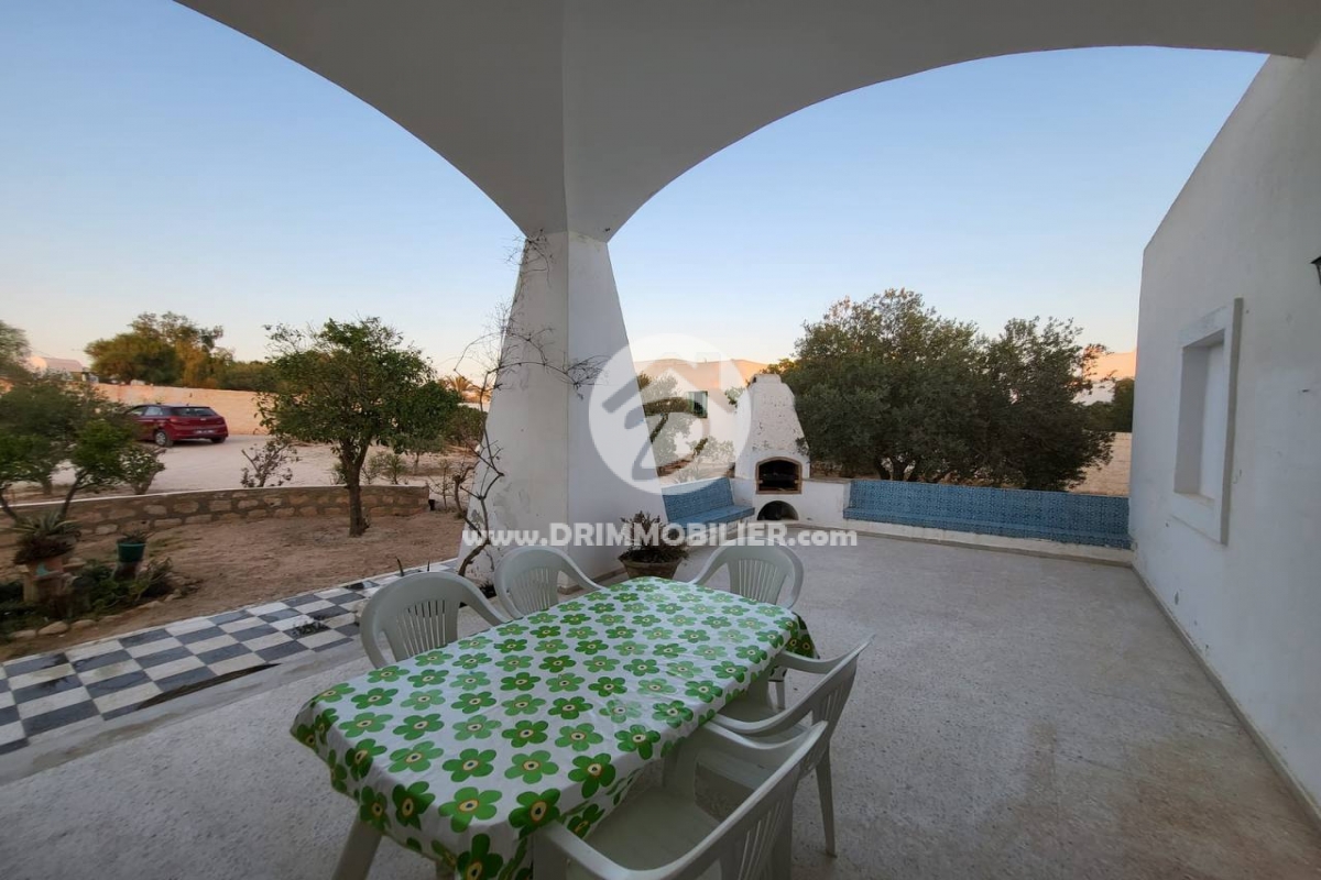 L357 -                            Sale
                           Villa Meublé Djerba