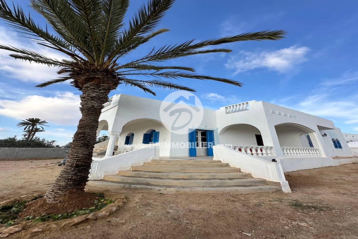 L395 -                            Vente
                           Villa Meublé Djerba