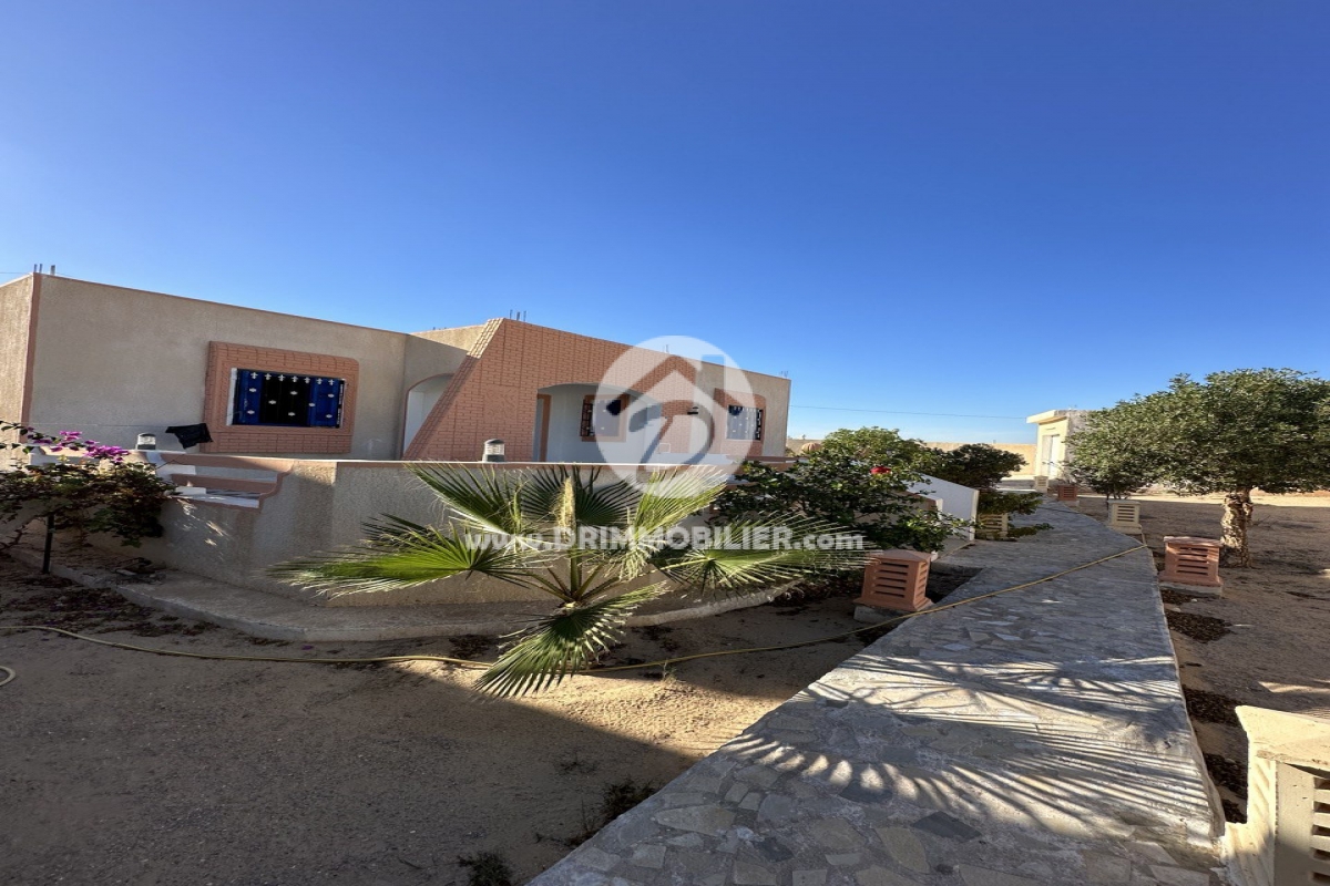 L398 -                            Sale
                           Villa Meublé Djerba