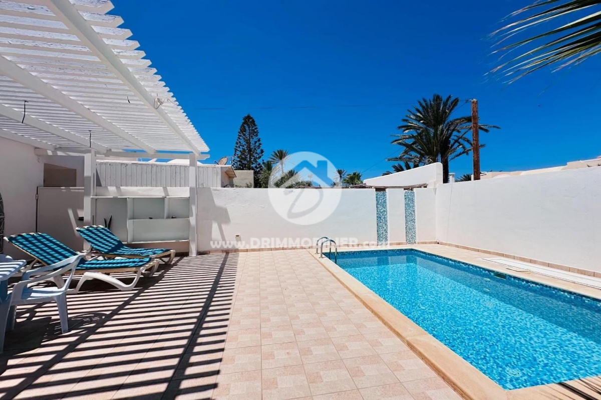 L415 -                            Sale
                           Villa avec piscine Djerba
