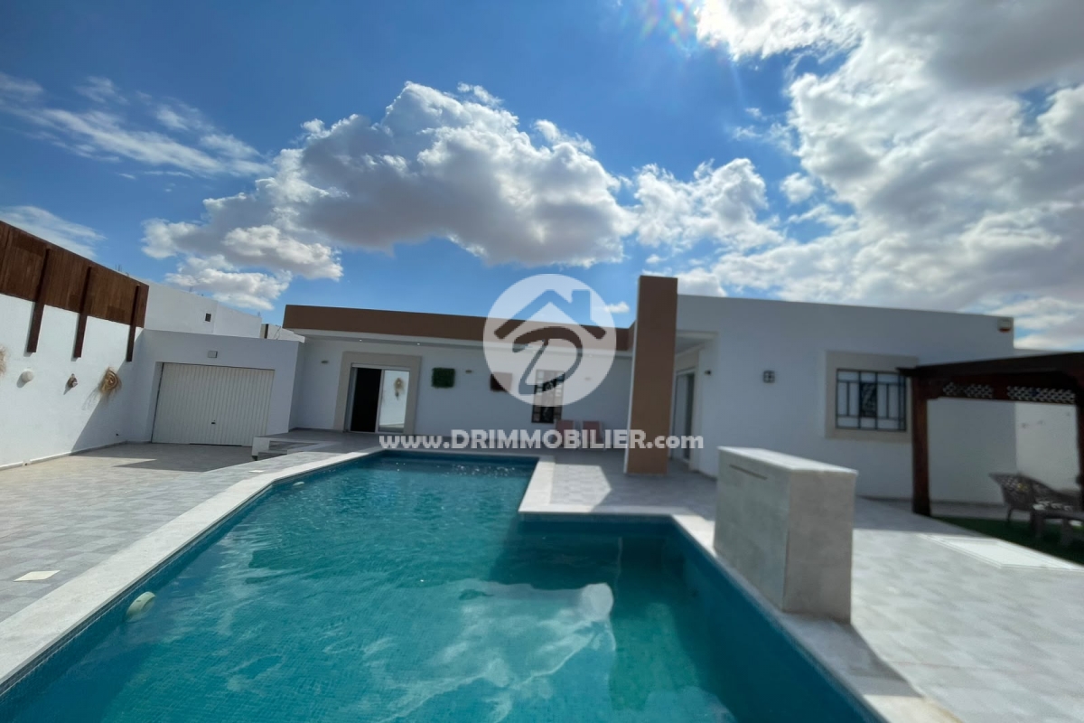 L465 -                            Vente
                           Villa avec piscine Djerba