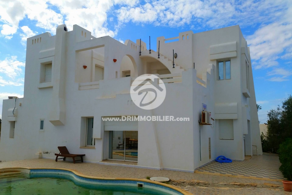 V143 -   Villa avec piscine Djerba