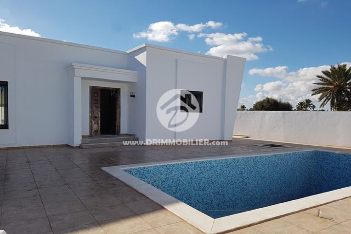 V212 -   Villa avec piscine Djerba
