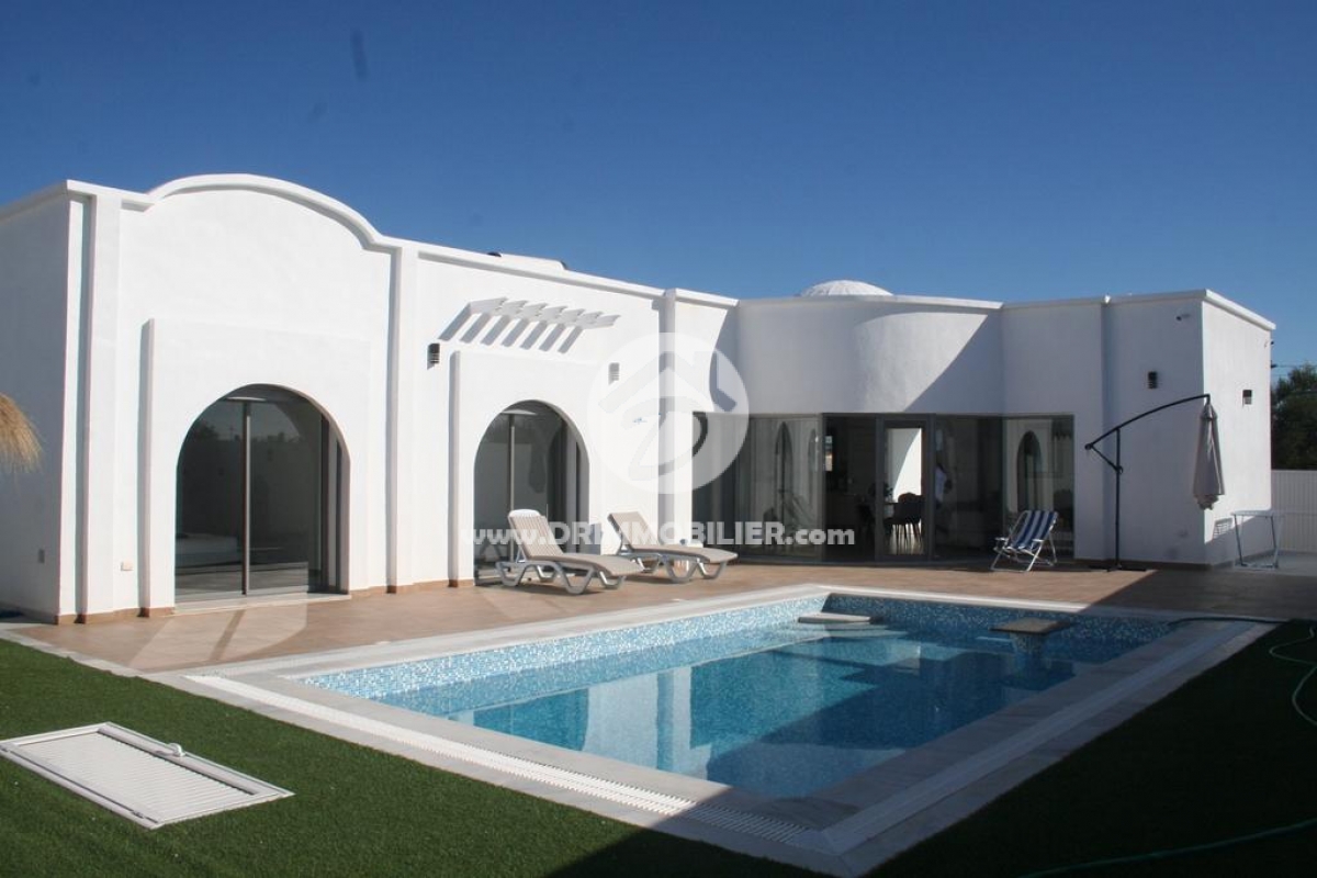 V267 -                            Vente
                           Villa avec piscine Djerba