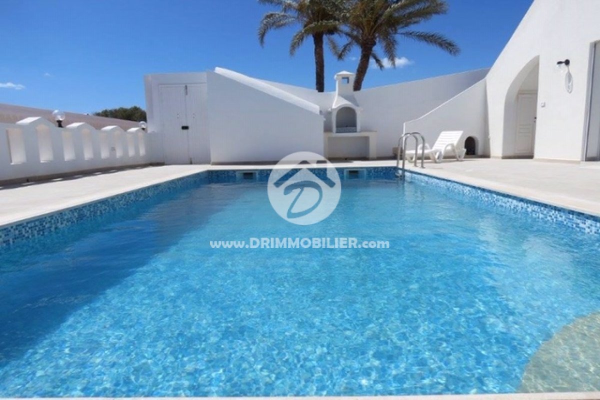 V280 -                            Vente
                           Villa avec piscine Djerba