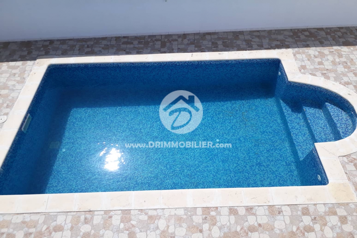 V306 -                            Sale
                           Villa avec piscine Djerba