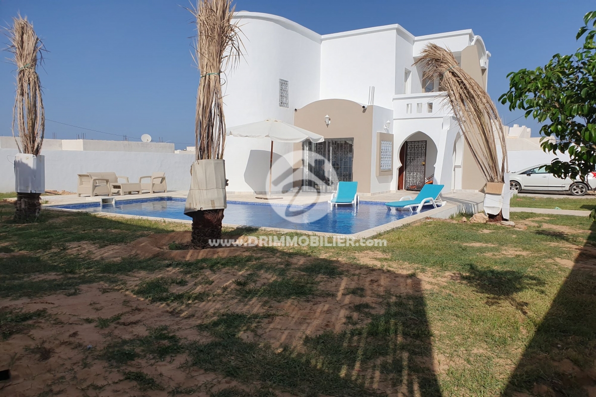 V321 -                            Sale
                           Villa avec piscine Djerba