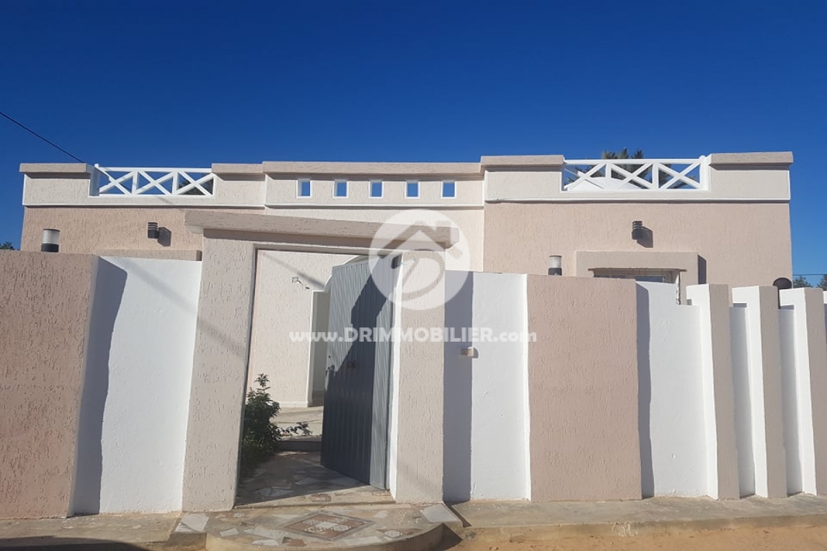 V460 -                            Vente
                           Villa avec piscine Djerba
