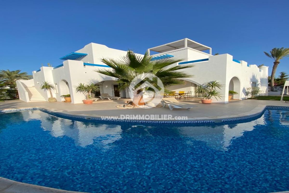 V483 -                            Sale
                           VIP Villa Djerba