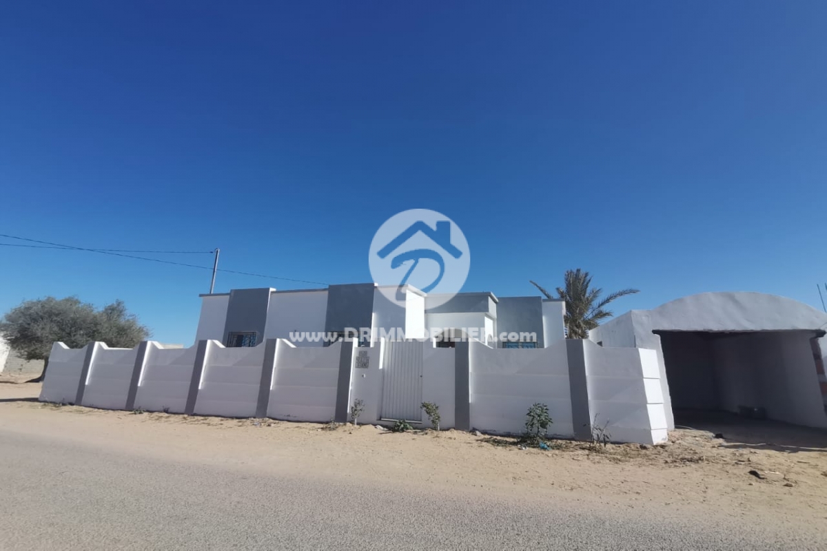 V527 -                            Sale
                           Villa Djerba