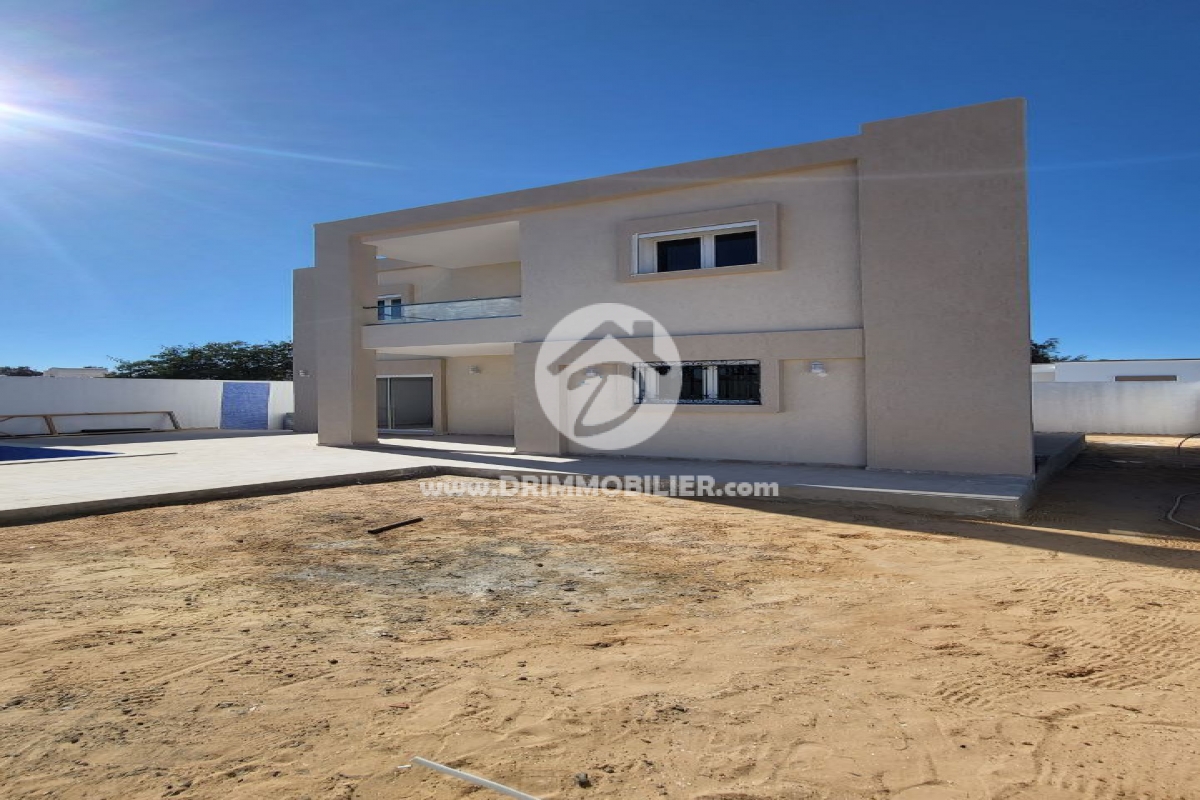 V591 -   Villa avec piscine Djerba