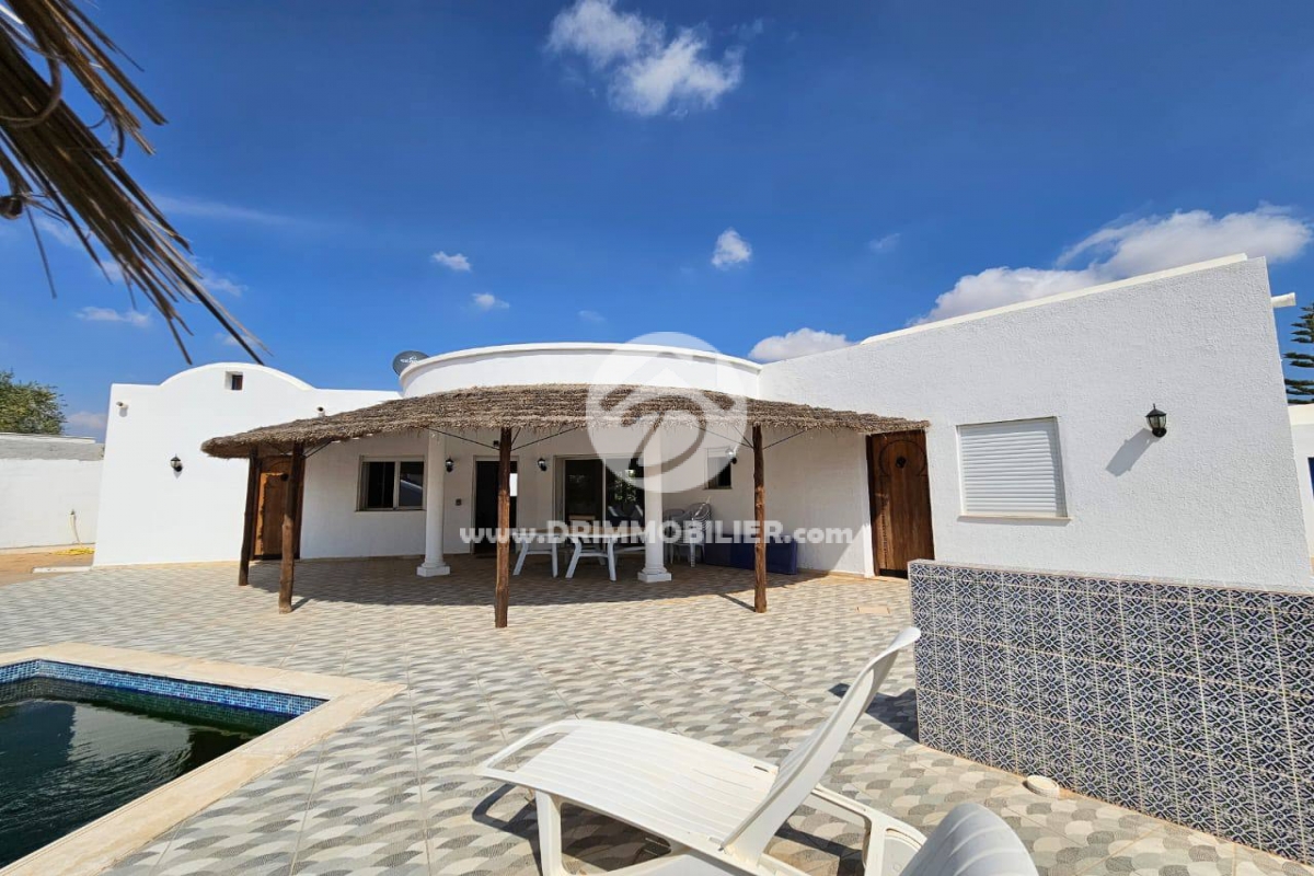 V614 -                            Sale
                           Villa avec piscine Djerba