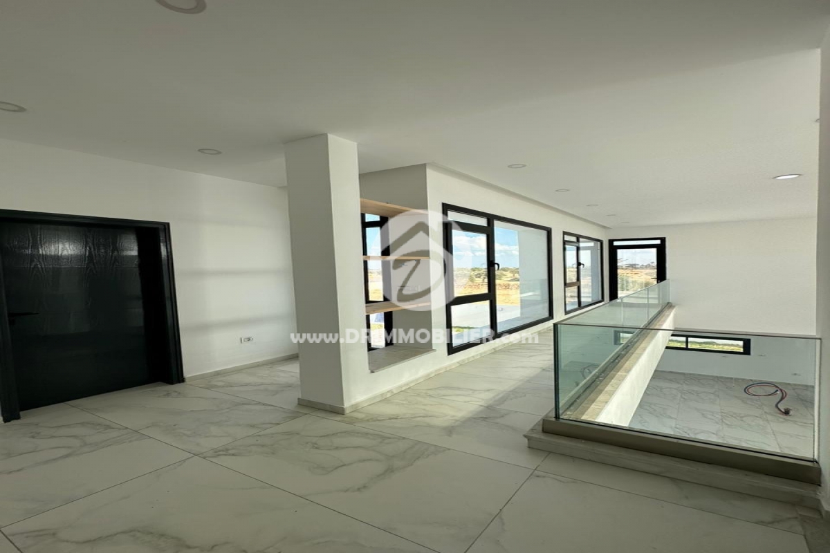 V621 -   Villa avec piscine Djerba