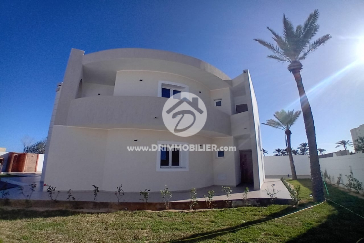 V627 -   Villa avec piscine Djerba