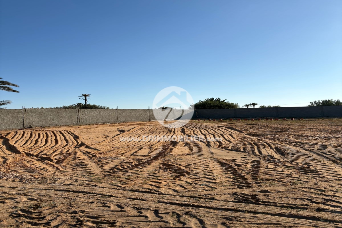 V686 -                            Vente
                           Terrain Djerba