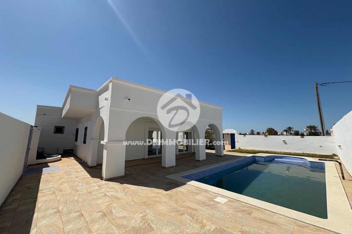 V688 -                            Sale
                           Villa avec piscine Djerba