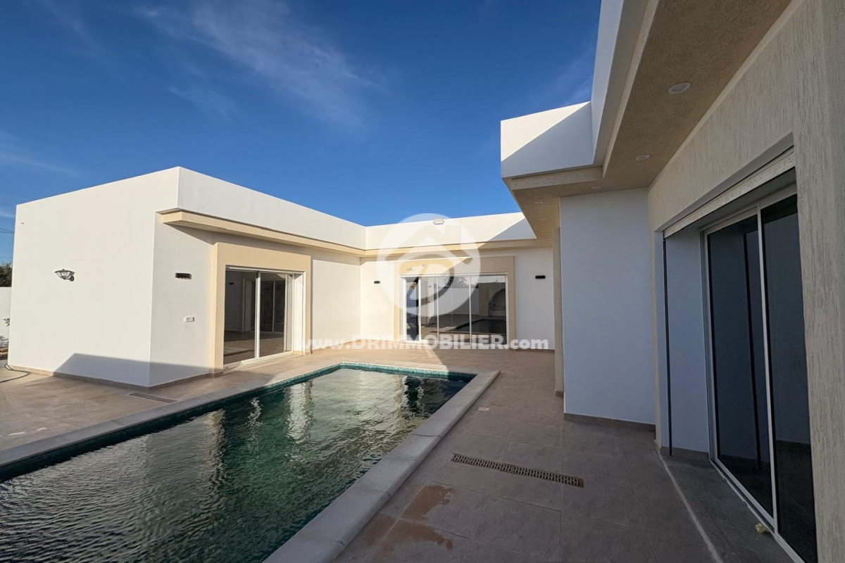 V712 -   Villa avec piscine Djerba
