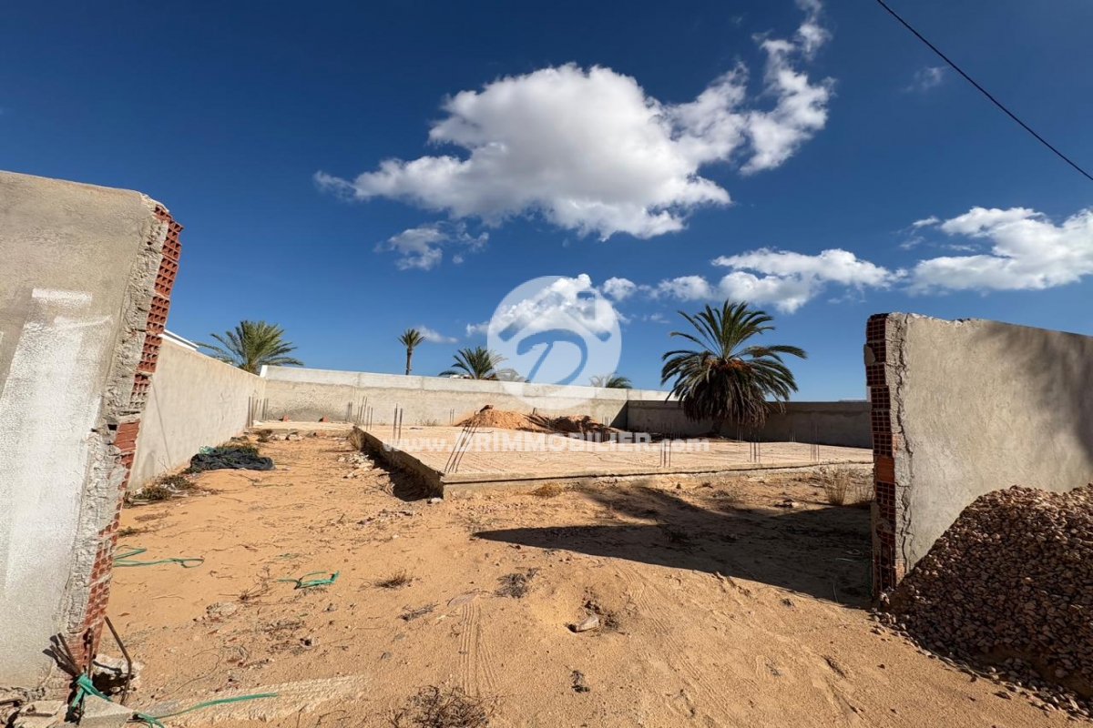 V716 -                            Vente
                           Terrain Djerba