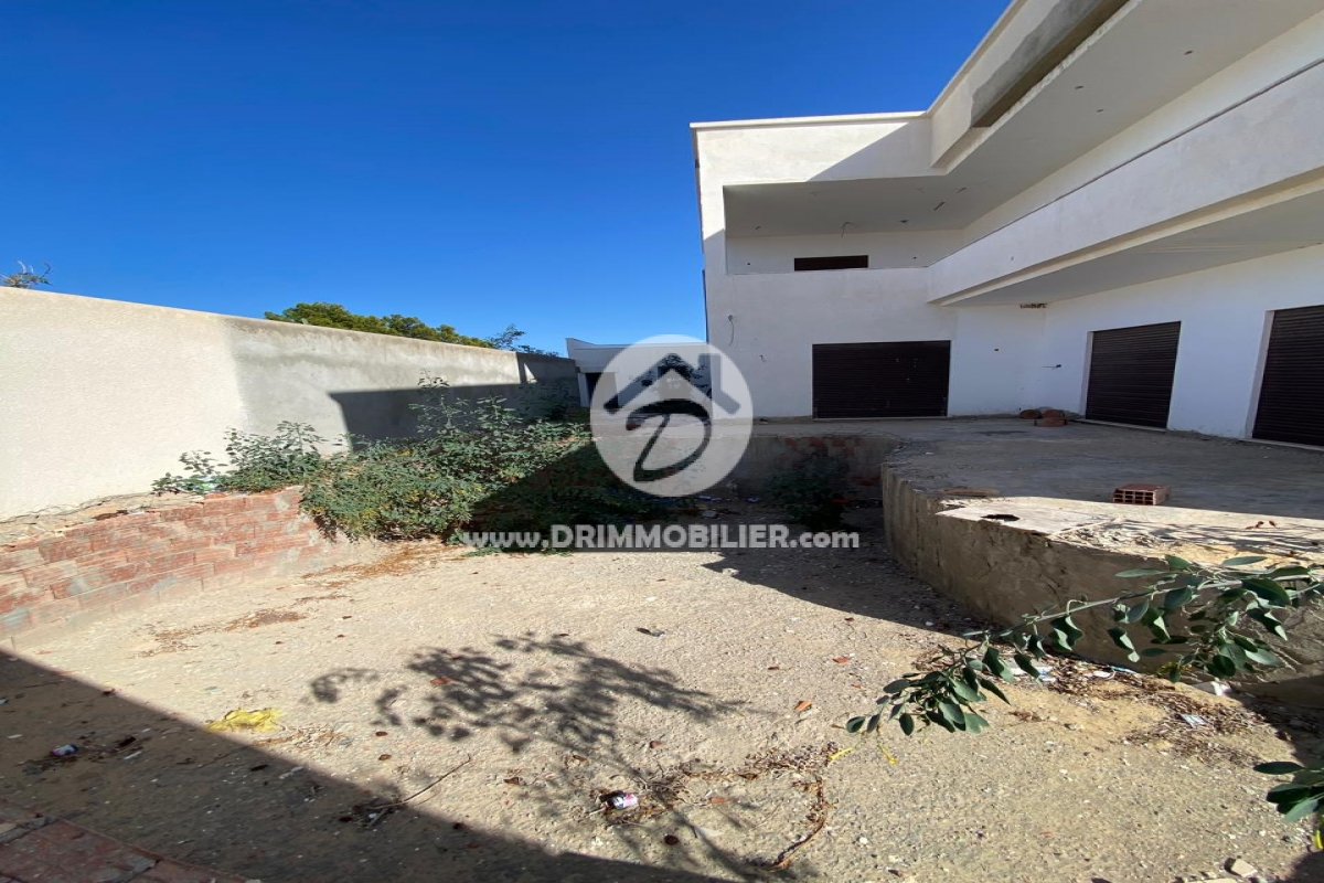 V721 -   Villa avec piscine Djerba