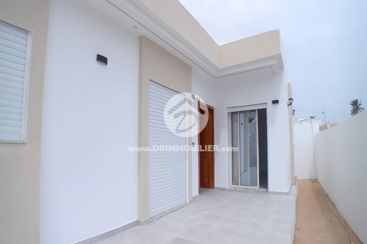 V769 -                            Vente
                           Villa avec piscine Djerba