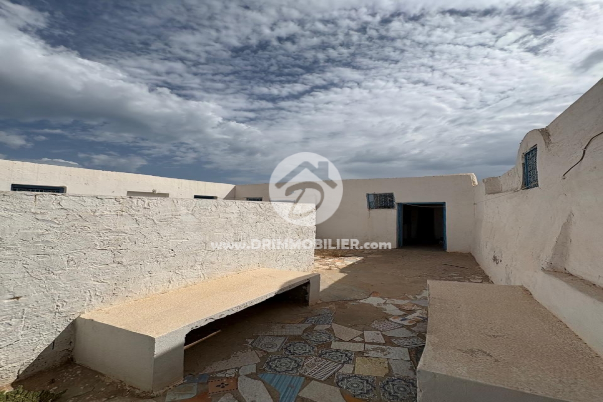 V794 -   Houch Djerbien Djerba