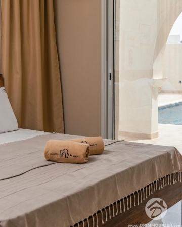 L160 -                            بيع
                           Villa avec piscine Djerba