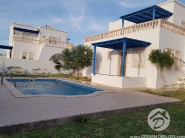 L176 -                            Vente
                           Villa avec piscine Djerba